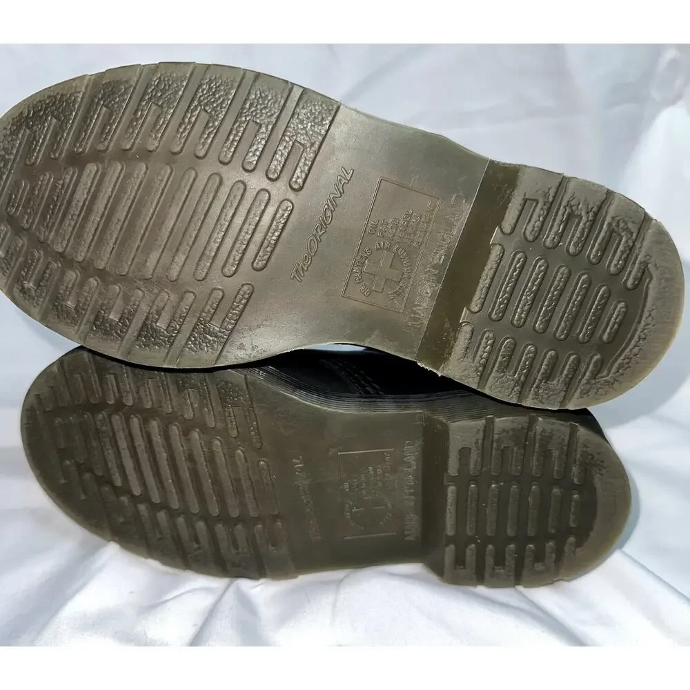 Dr. Martens The Original AirWair Kids Size 1 Black Leather Air Cushioned 9496 - Picture 7 of 7